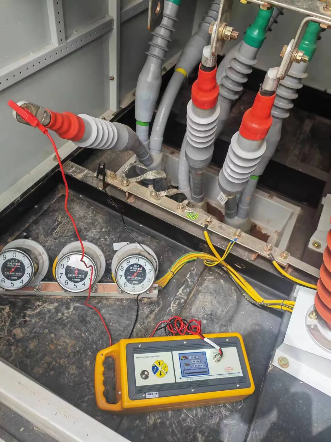 China Manufactured Factory Underground Cable Pipeline Locator with Multi Frequency 2